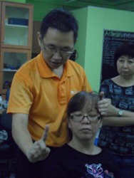 Peng Tatt checking on Jannie shoulder